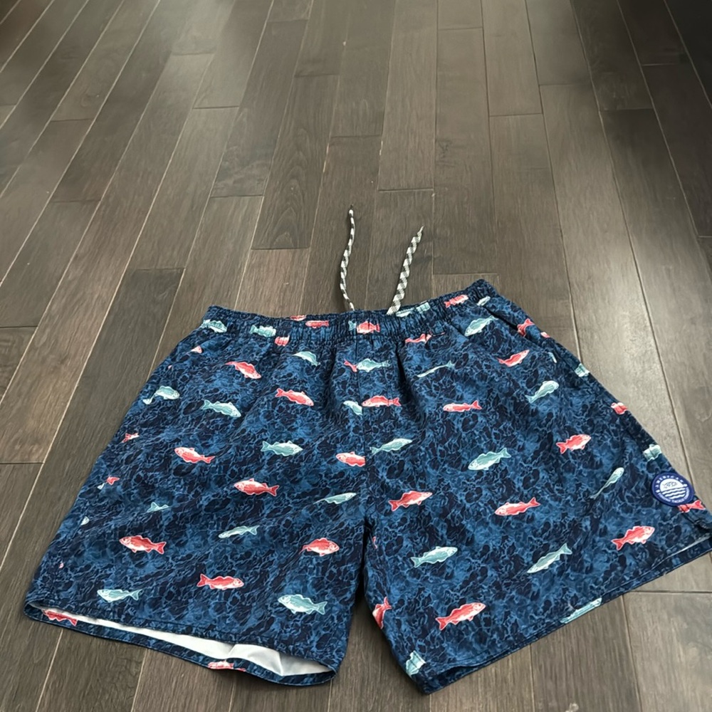 NWOT Aftco men’s swimshorts